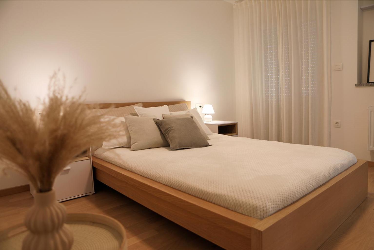 Esti's Oasis Apartment